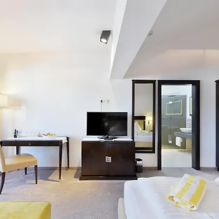 Hotel Mountains 4*