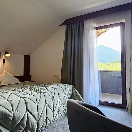 Hotel Mountains 4*
