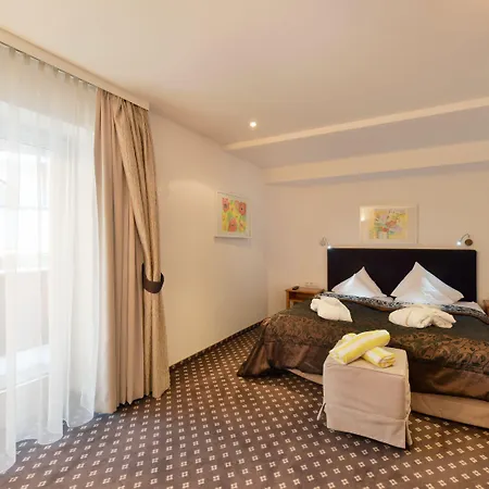 Hotel Mountains Seefeld in Tirol