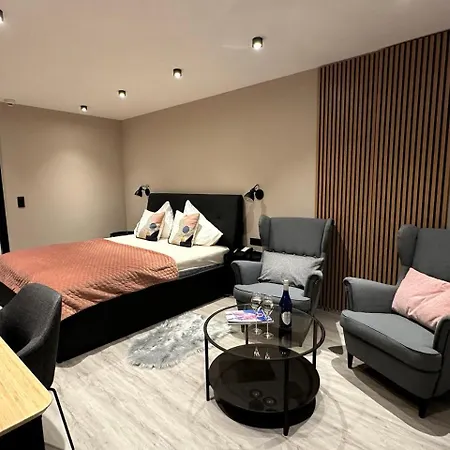 Hotell Mountains 4*