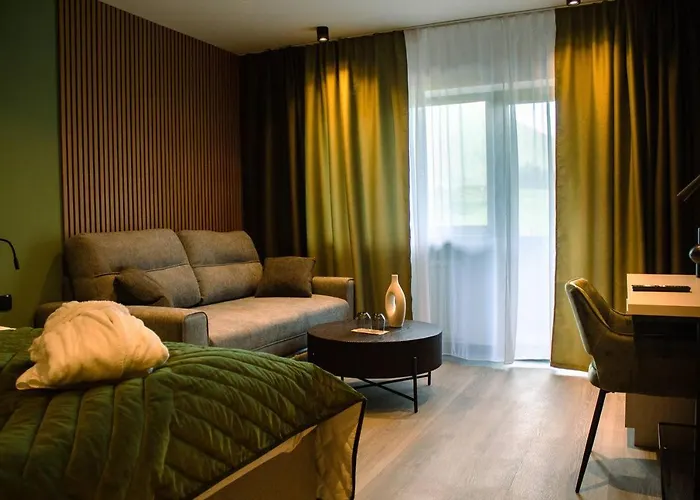 Mountains Seefeld w Tirolu