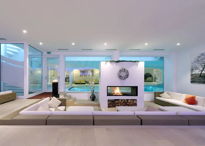 Mountains Seefeld w Tirolu