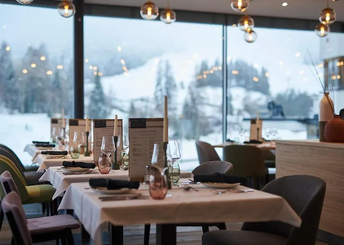 Mountains Seefeld w Tirolu