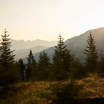 ホテル Mountains 4*